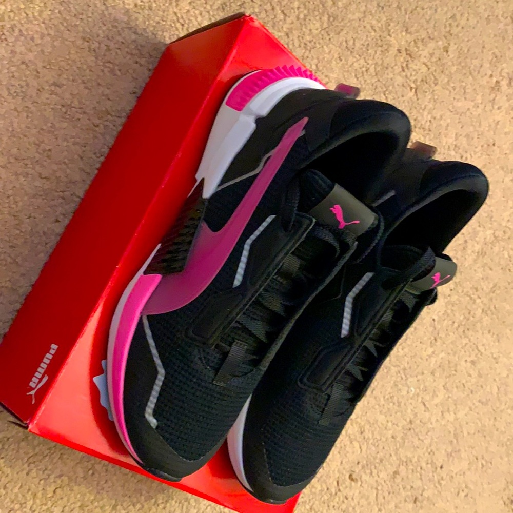 Puma Provoke XT Trainers SIZE 9 Women’s